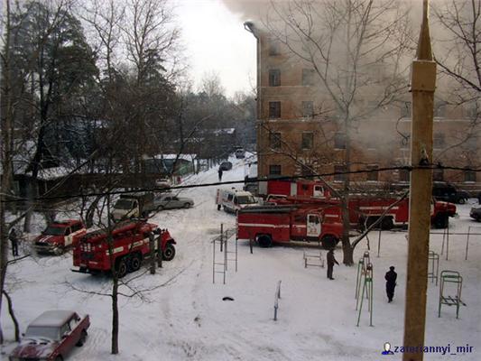 Як горів будинок з дерев'яними перекриттями (18 фотографій)