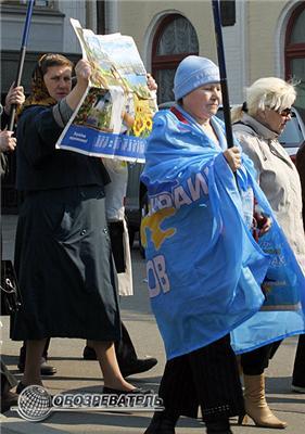 На мітингу Януковичу було замало однієї партнерки 