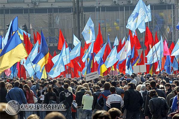 На мітингу Януковичу було замало однієї партнерки 