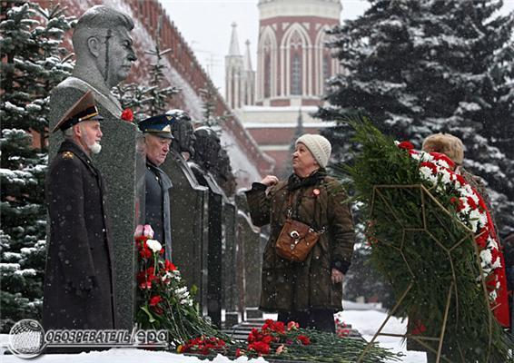 Сталин всегда живой. Москва отметила годовщину смерти вождя