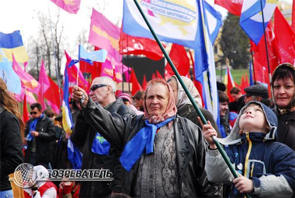 Уличные акции в Киеве продолжаются. Фоторепортаж