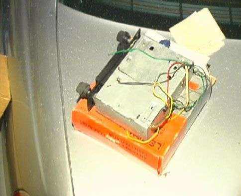 Автомобилю не удалось укрыться от воров в гараже