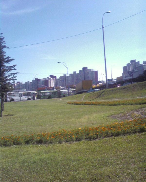 Пятничная пробка на Одесской площади. Выхода нет...