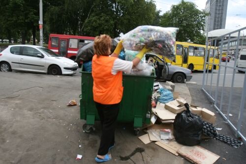 Полчища бомжей оккупировали центр столицы 