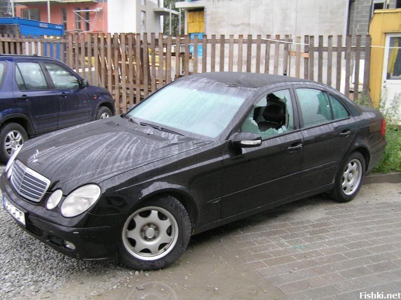 Жестокая женская месть - стекло плюс фекалии...