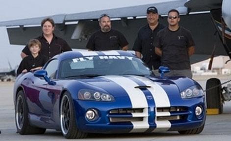 Dodge Viper против Bugatti Veyron: кто быстрее