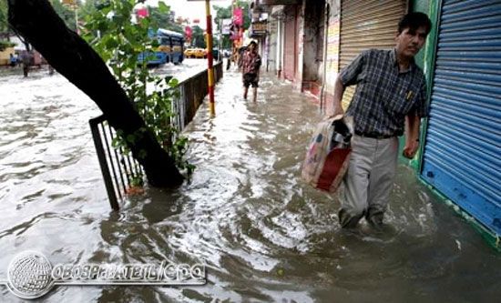 Жертвами наводнений в Индии стали более 400 человек. ФОТО