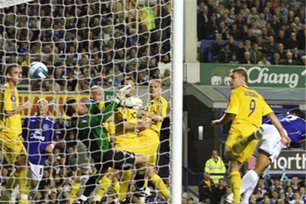 Подвиг "Металлиста" в Ливерпуле