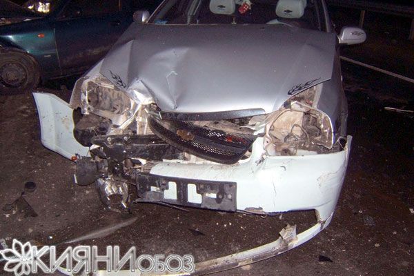 У Києві зіткнулися чотири авто, є жертви