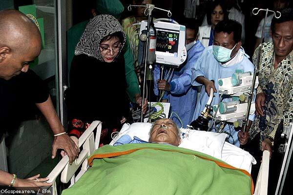 Індонезійська диктатор Сухарто впав у кому