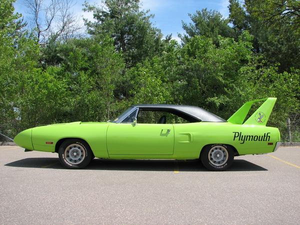 Космический челнок - Plymouth Superbird 1970
