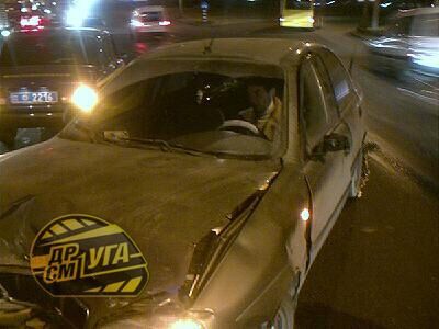 На Московской площади микроавтобус попал в ДТП