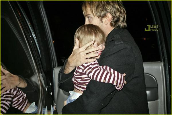 Дочь Анны-Николь Смит - несчастна?