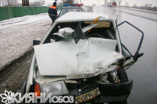 Лобове зіткнення у Києві, п'ятеро постраждалих