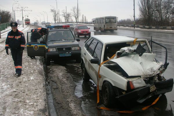 Лобове зіткнення у Києві, п'ятеро постраждалих