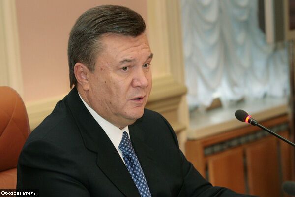 Янукович решит все вопросы через спикера 