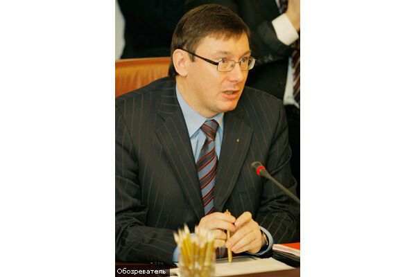 Луценко йде до суду через ляпаси "наркоману"