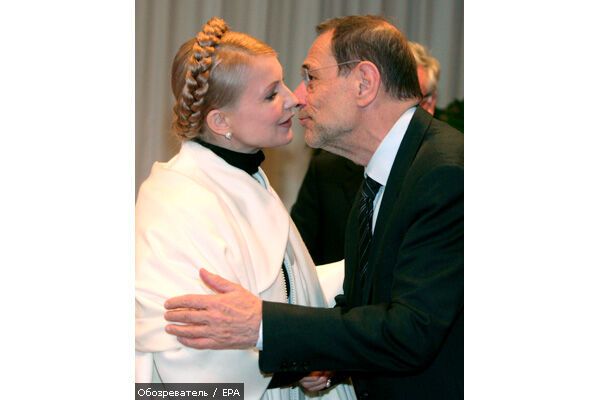 Юля просит ЕС обеспечить политическую независимость Украины