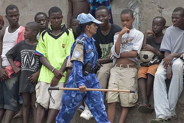 Фотоужас! Футбол в Африке