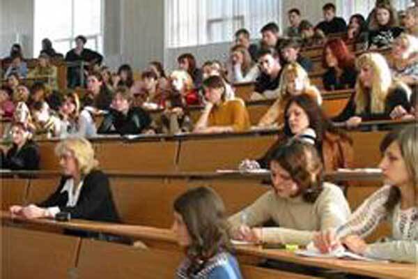 Пинчук отправит лучших студентов страны в Гарвард и Йель