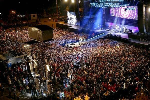 Украинский концерт Queen покажут в американских кинотеатрах