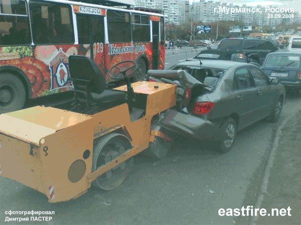 Уморительная авария! Невероятное рядом!