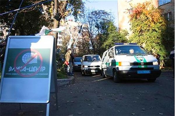 Организатора "Элита-Центр" в Киеве прятали от снайпера