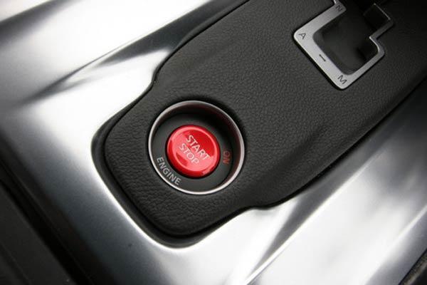 Сломал Nissan GT-R — чини его сам!