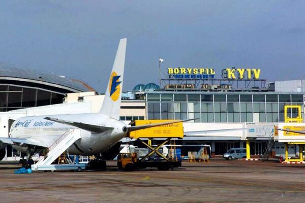 Аэропорты в Украине увеличили сборы 