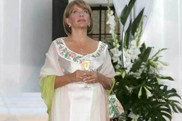 Сколько стоят платья Екатерины Ющенко