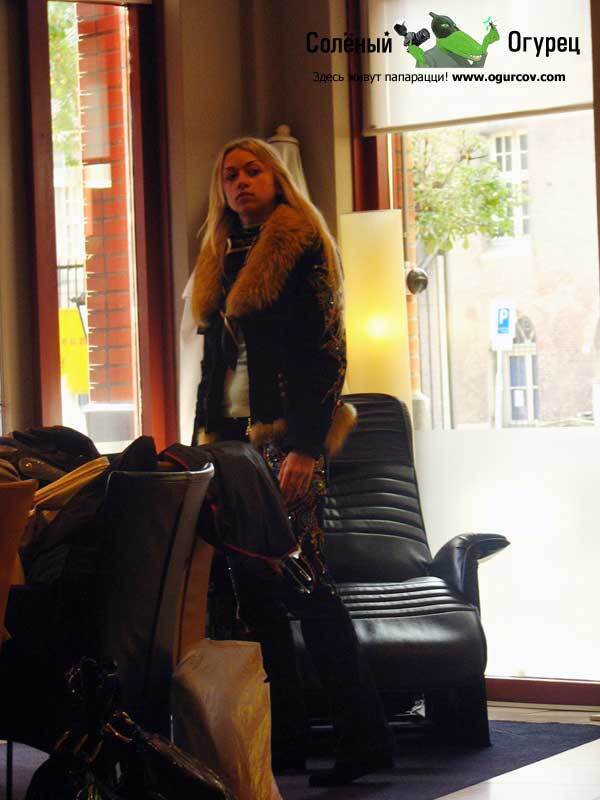 Валевская заспанная и опухшая