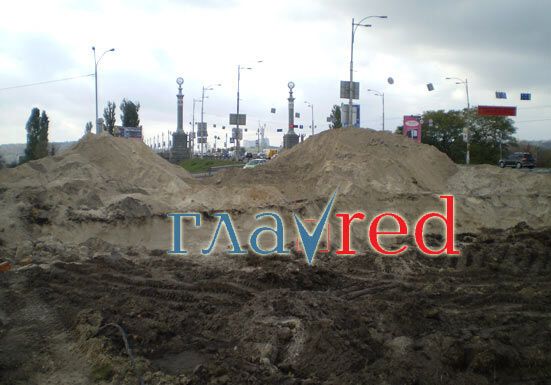 Мост Патона парализует огромная пробка