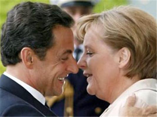 Меркель обиделась на приставания Саркози