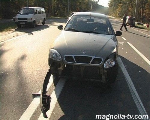 ДТП: "Хюндай" напоролся на отбойник