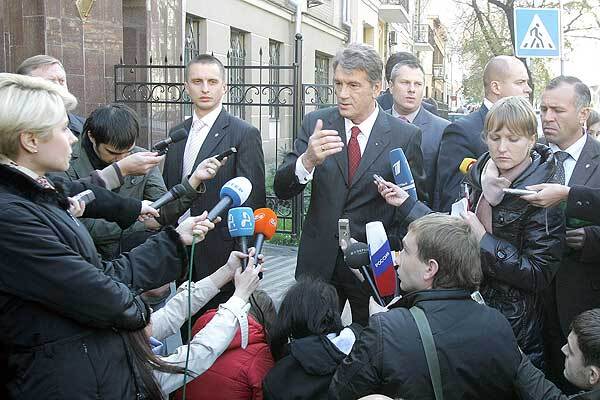 Ющенко похвалил ГПУ