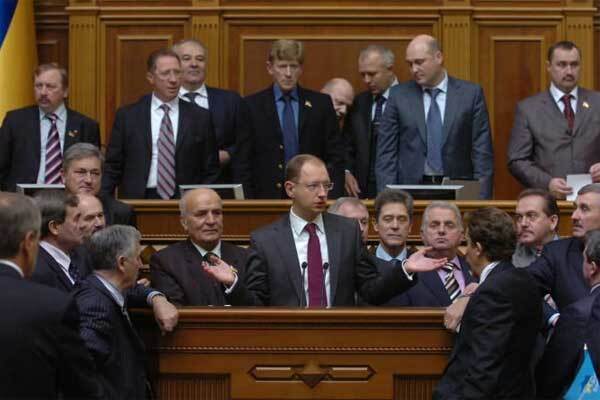 БЮТ разрешил Раде поработать