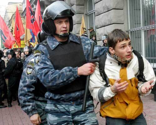 Екстрім-Україна. Хто керує парадом?, 23 октября 2008