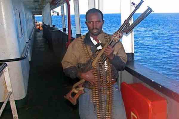 Французы захватили 9 сомалийских пиратов