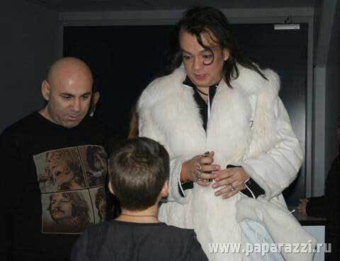 Киркоров стал напоминать сутенера 