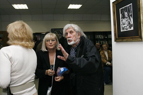 Проста і складна виставка Тіма Розумовського