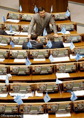 "Регионалы" проигнорировали антикризисное совещание