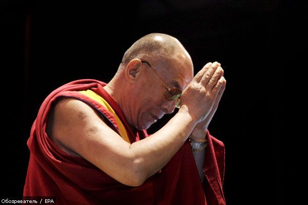 Далай-лама здався і припинив боротьбу за Тибет