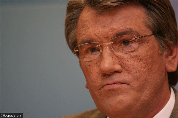 Гарант возложил цветы к Мавзолею