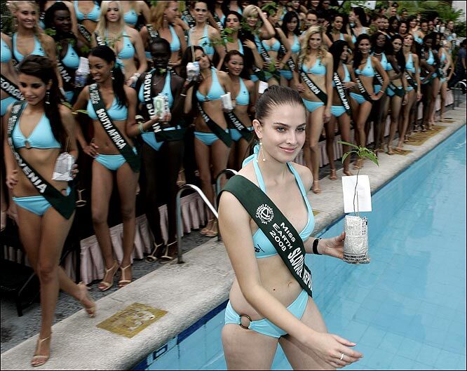 Мисски разделись во благо планеты