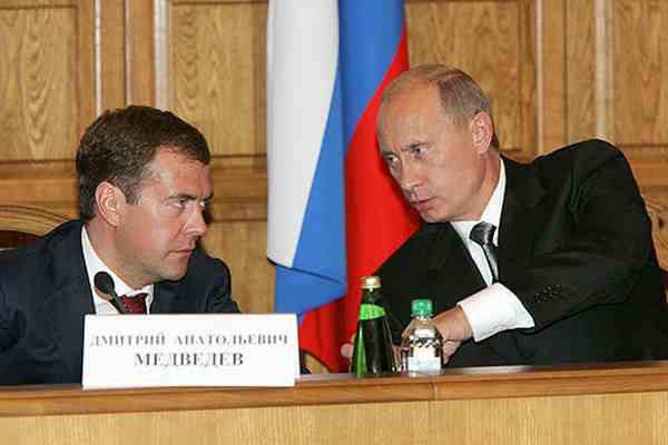 Путин призвал китайцев отказаться от доллара