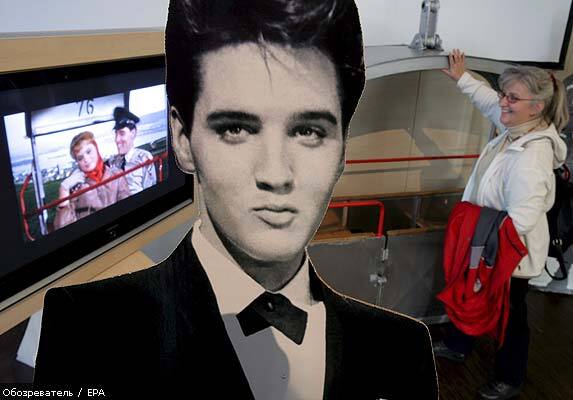 Элвис - мертв, но ужасно богат