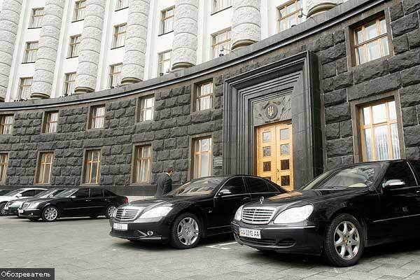 Премьер отменила заседание и перенесла пресс-конференцию