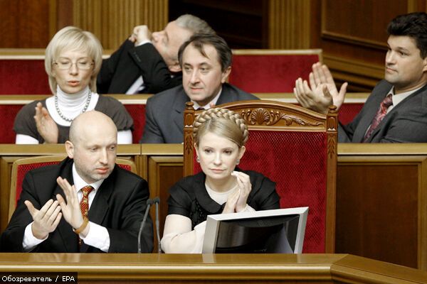 Азаров и Тимошенко выступили дуэтом
