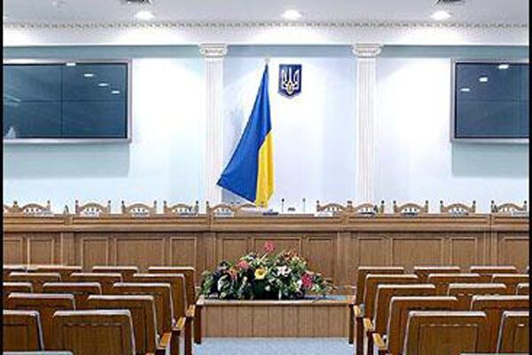 ЦВК блокувала референдум щодо відділення Криму