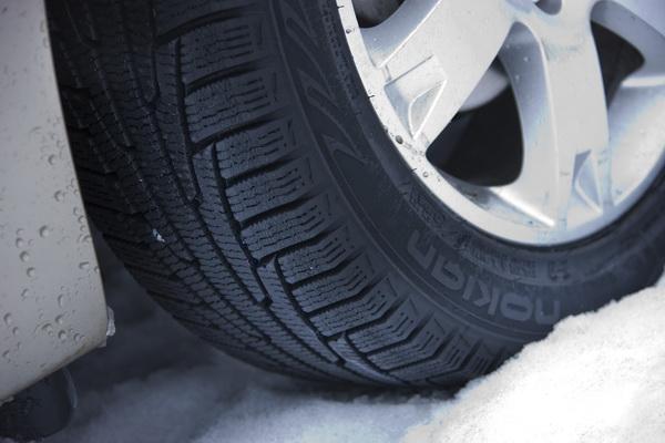 Новая шина для зимы - Nokian Hakkapeliitta R